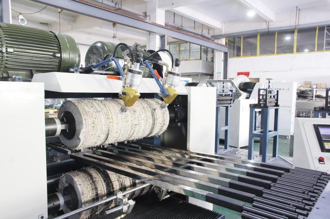 Automatyczna maszyna do polerowania rur / profili metalowych do wykańczania powierzchni, wykończenie 8K, lustrzane, włoskowate, z drutu, szlifowanie 6